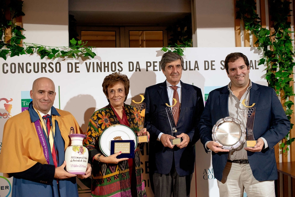 Estão Escolhidos Os Quatro Melhores Vinhos Da Península De Setúbal 5468